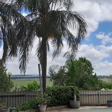 Muswellbrook Northside Bed & Breakfast Ngoại thất bức ảnh